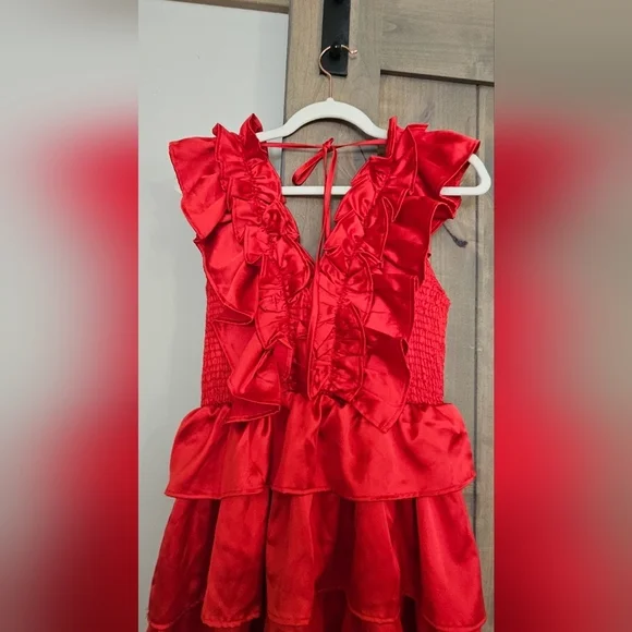 KARLIE Satin Ruffle Smock Dress in Red. Size  M NWOT - Picture 9 of 14
